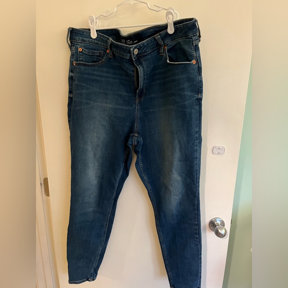 Gap Jeans